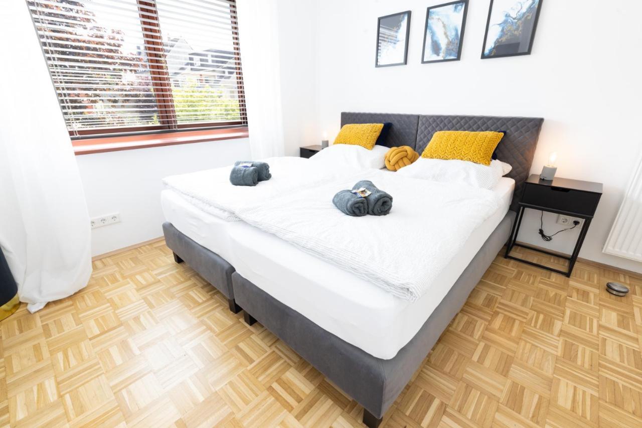 Rhein-Lahn Living - Modernes Design - Balkon Mit Aussicht - Zentrale Lage Nahe Rhein Und Martinsburg Lejlighed Lahnstein Eksteriør billede