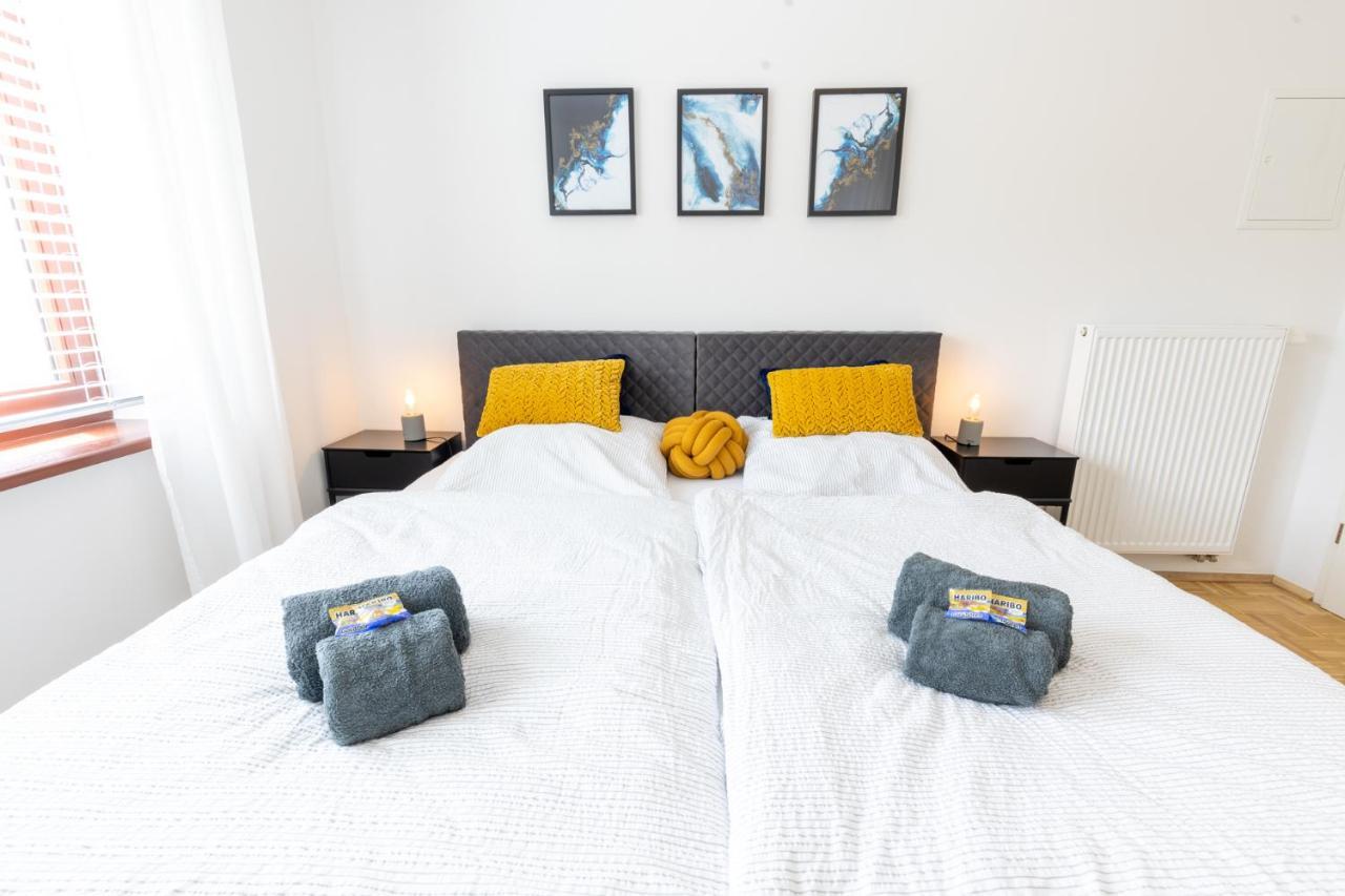 Rhein-Lahn Living - Modernes Design - Balkon Mit Aussicht - Zentrale Lage Nahe Rhein Und Martinsburg Lejlighed Lahnstein Eksteriør billede