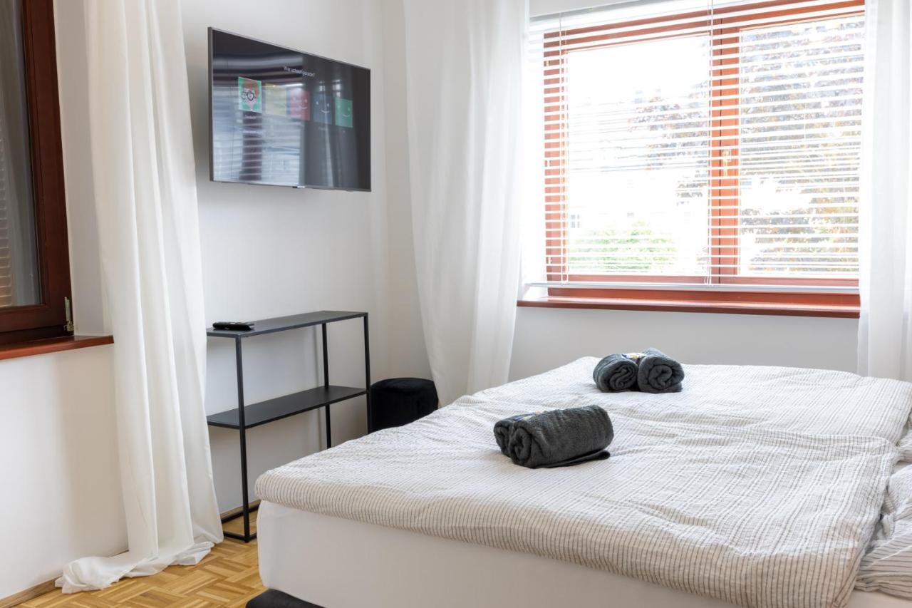 Rhein-Lahn Living - Modernes Design - Balkon Mit Aussicht - Zentrale Lage Nahe Rhein Und Martinsburg Lejlighed Lahnstein Eksteriør billede