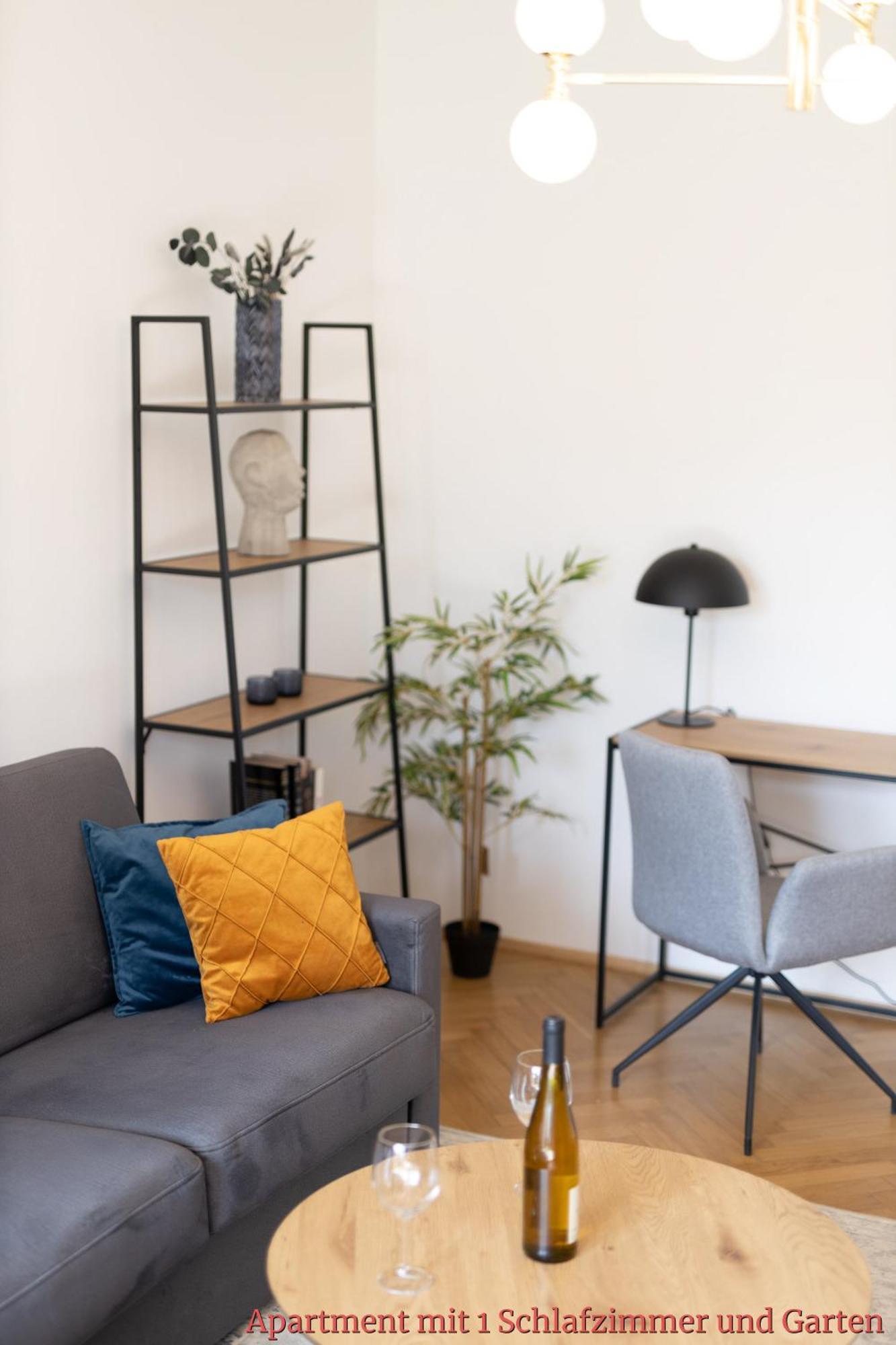 Rhein-Lahn Living - Modernes Design - Balkon Mit Aussicht - Zentrale Lage Nahe Rhein Und Martinsburg Lejlighed Lahnstein Eksteriør billede